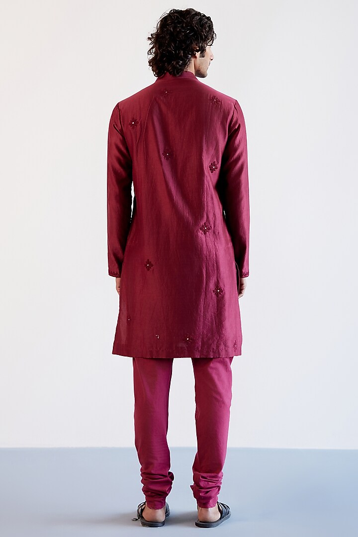 Maroon Silk Chanderi & Cotton Dori Embroidered Kurta Set by Devnaagri Men at Pernia's Pop Up Shop