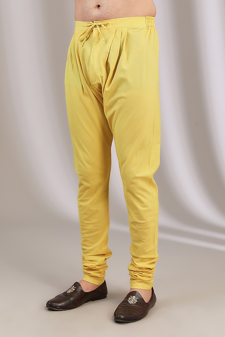 Yellow Silk Chanderi & Cotton Embroidered Kurta Set by Devnaagri Men at Pernia's Pop Up Shop