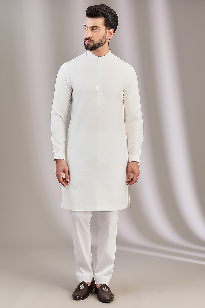 Lime Linen Satin Embroidered Bundi Jacket With Kurta Set by Devnaagri Men at Pernia's Pop Up Shop