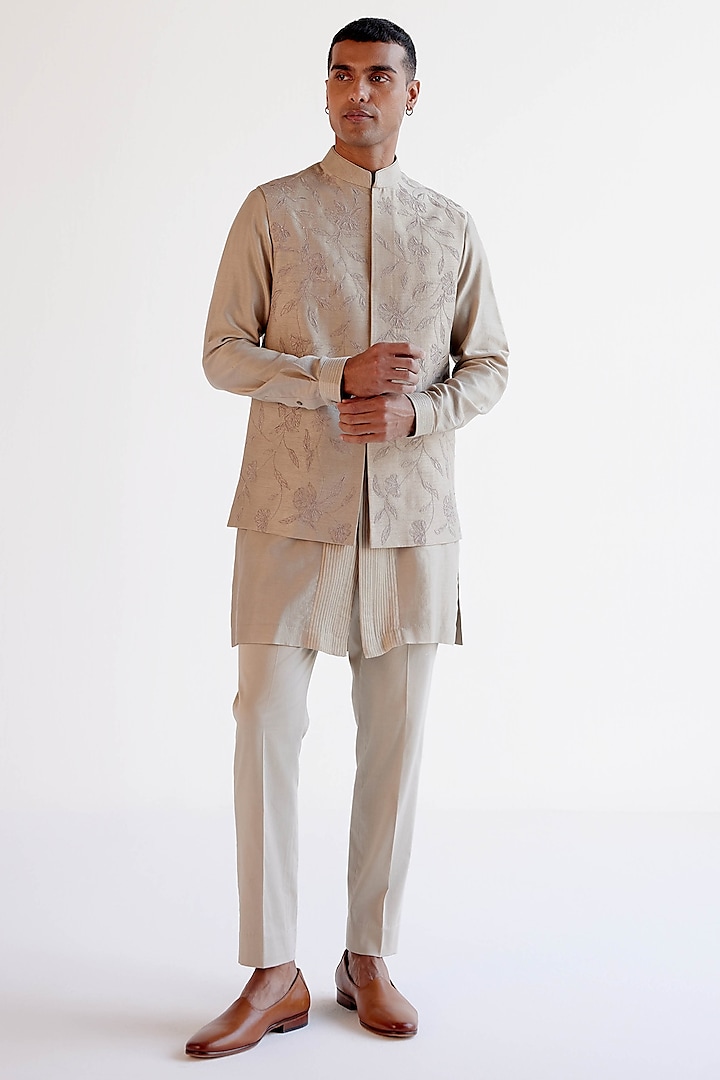 Sand Summer Tussar Resham Embroidered Bundi Jacket Set by Devnaagri Men