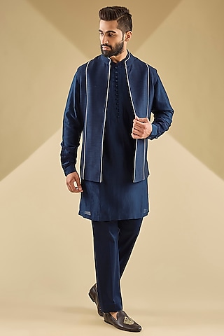 Navy Blue Silk Chanderi & Cotton Lycra Dori Embroidered Bundi Jacket Set by Devnaagri Men