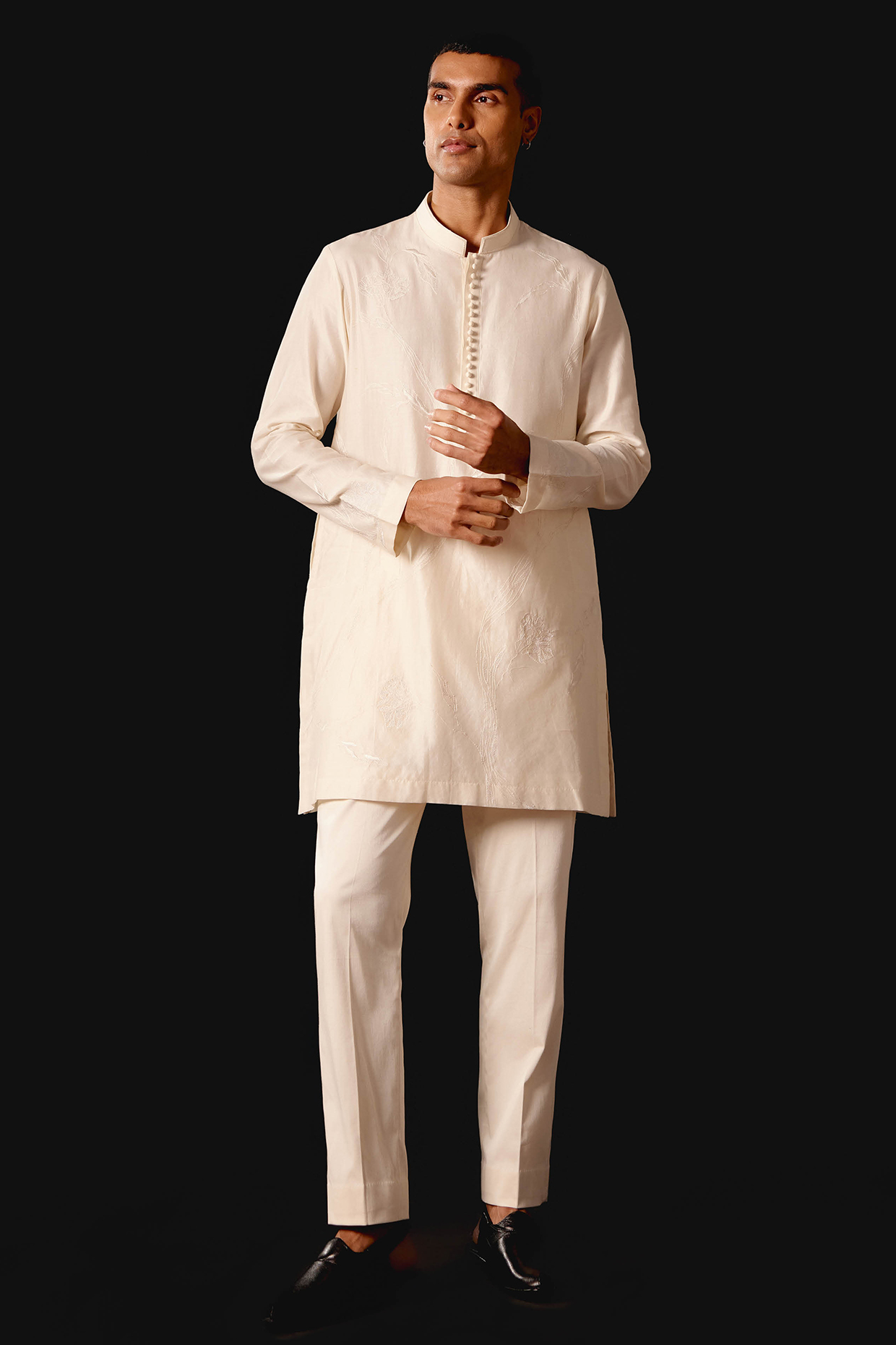 Ivory Silk Chanderi Resham Embroidered Kurta Set by Devnaagri Men
