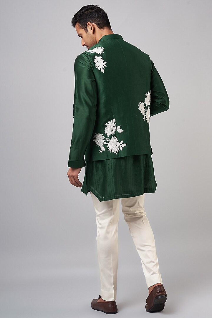 Dark Green Linen Satin Embroidered Bundi Set by Devnaagri Men at Pernia's Pop Up Shop