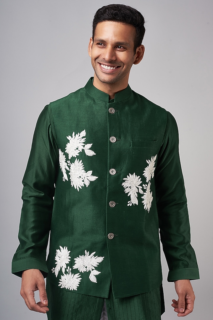 Dark Green Linen Satin Embroidered Bundi Set by Devnaagri Men at Pernia's Pop Up Shop