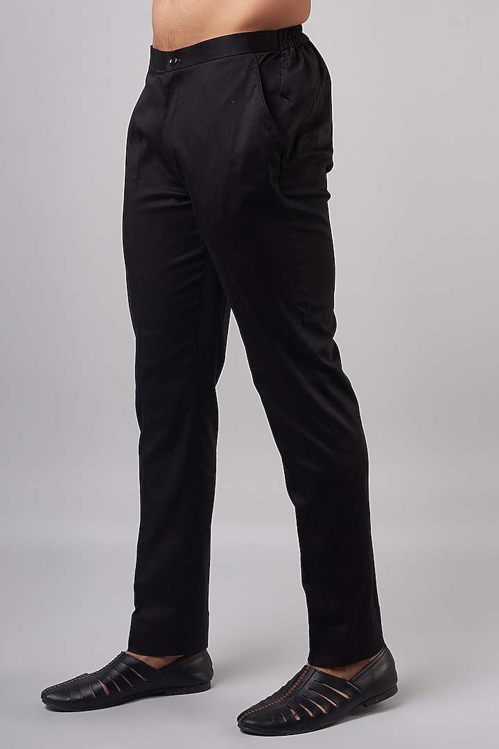 Black Linen Satin Embroidered Bundi Jacket Set by Devnaagri Men at Pernia's Pop Up Shop