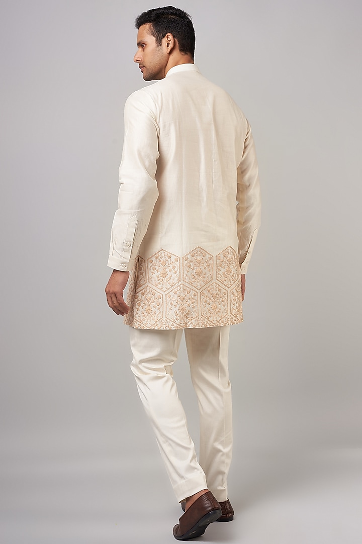 Ivory Chanderi Embroidered Kurta Set by Devnaagri Men at Pernia's Pop Up Shop