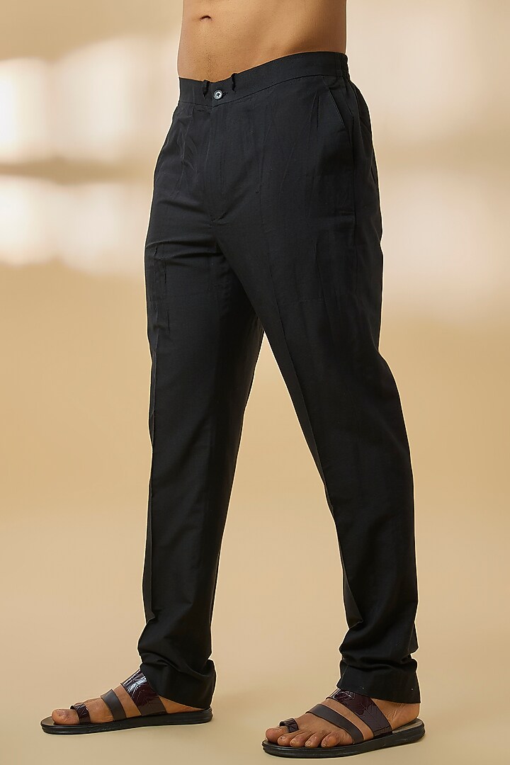 Black Chanderi Silk Kurta Set by Devnaagri Men at Pernia's Pop Up Shop