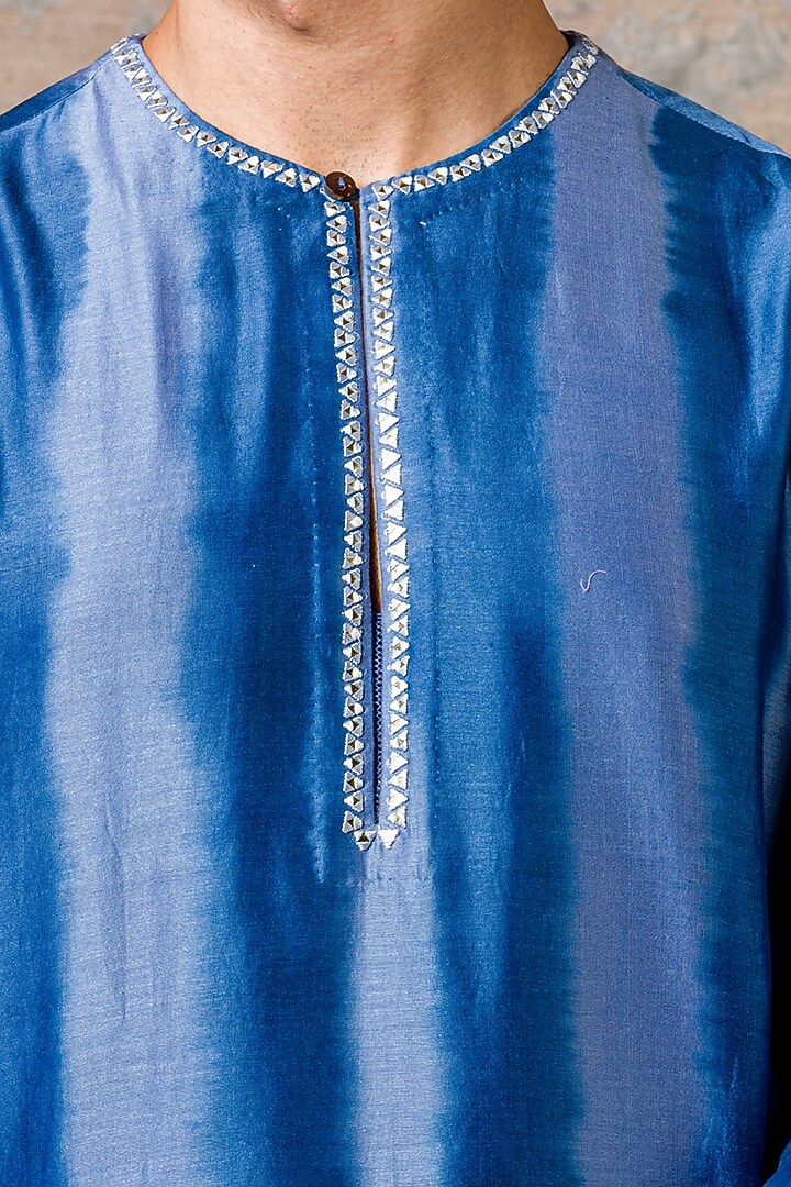 Blue Embroidered Tie & Dye Kurta Set by Devnaagri Men at Pernia's Pop Up Shop