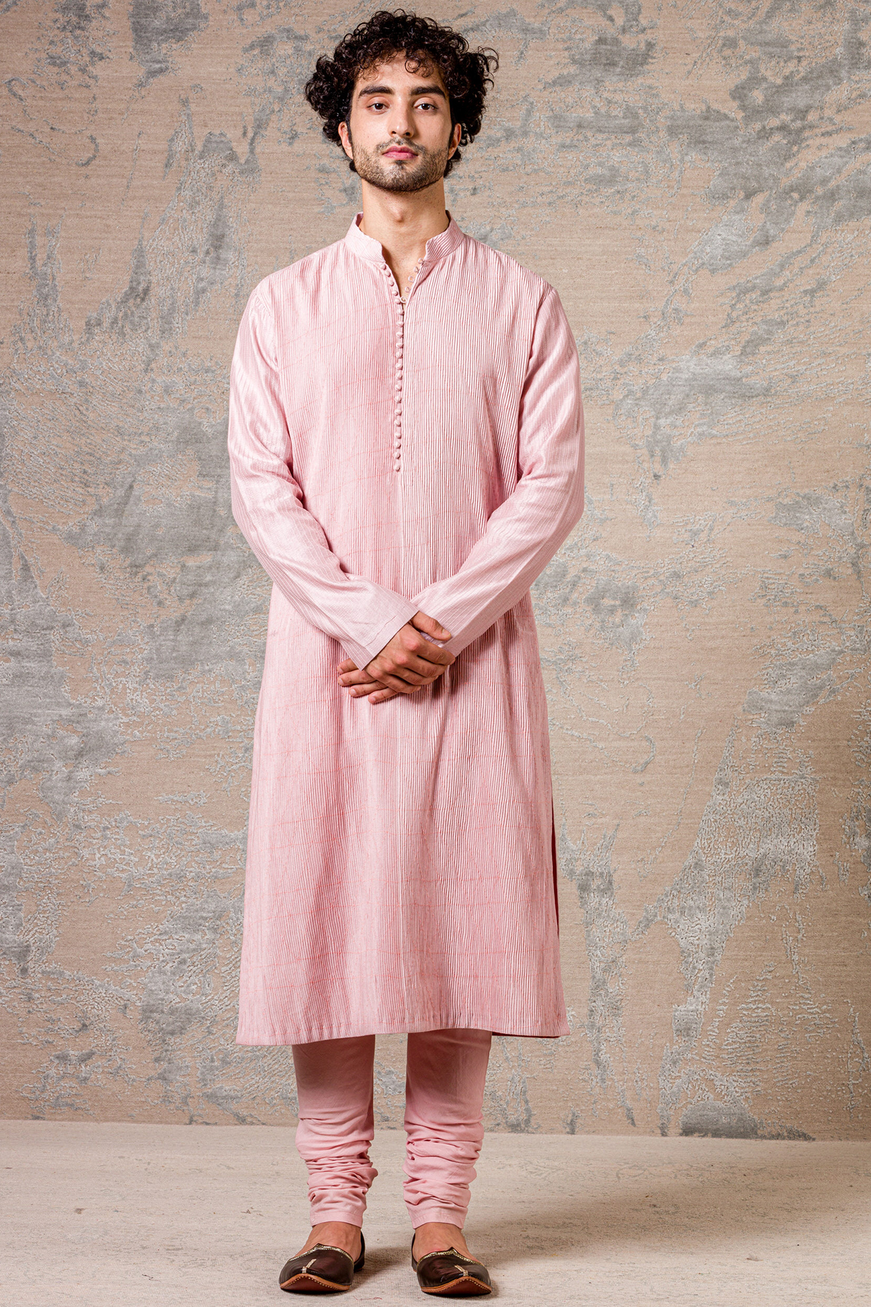 Blush Chanderi Kurta Set by Devnaagri Men at Pernia's Pop Up Shop