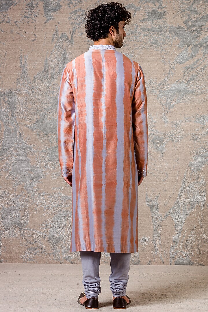 Rust Chanderi Tie-Dye Printed Kurta Set by Devnaagri Men at Pernia's Pop Up Shop