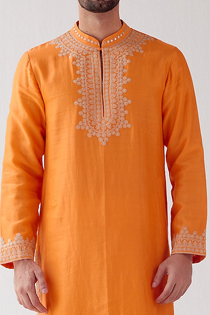 Orange Embroidered Kurta Set by Devnaagri Men at Pernia's Pop Up Shop