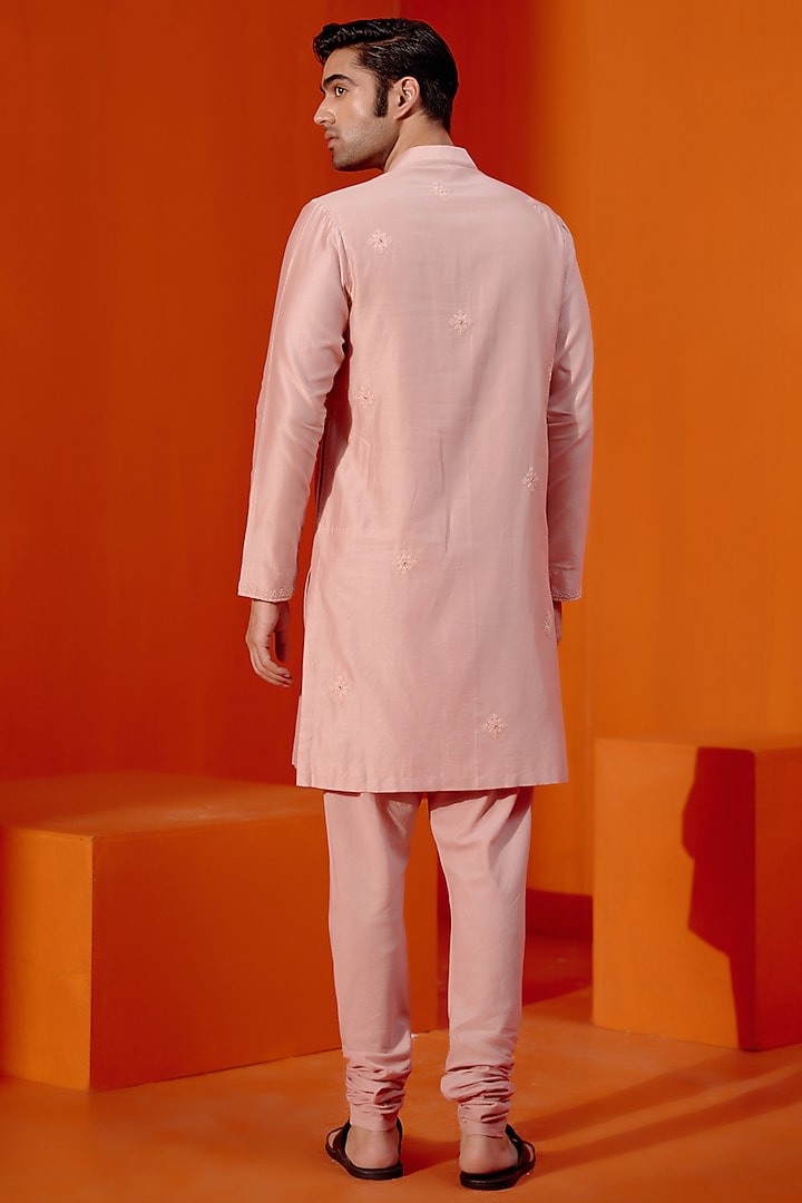 Blush Pink Silk Chanderi Dori Embroidered Kurta Set by Devnaagri Men at Pernia's Pop Up Shop