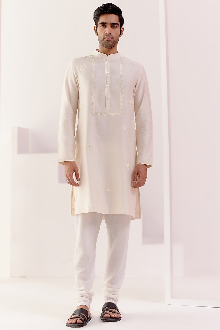 Ivory Silk Chanderi Dori Embroidered Kurta Set by Devnaagri Men