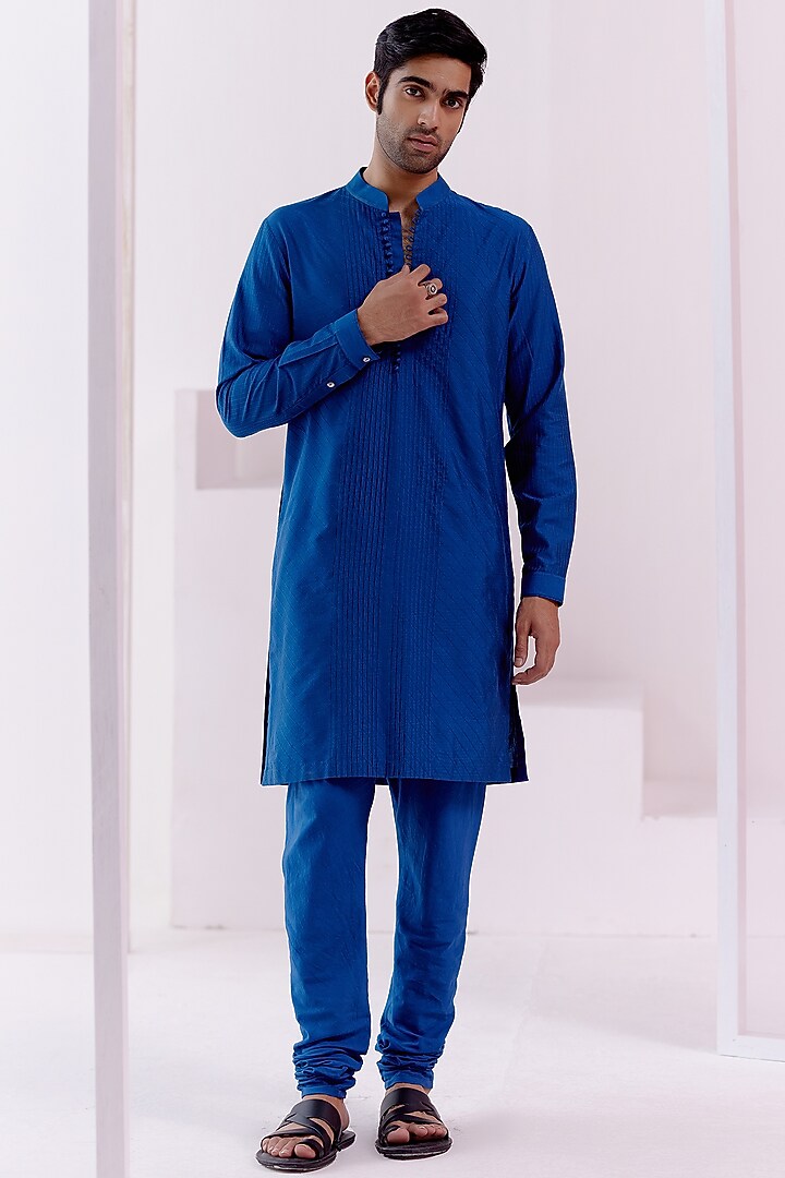 Royal Blue Silk Chanderi Pintuck Kurta Set by Devnaagri Men at Pernia's Pop Up Shop