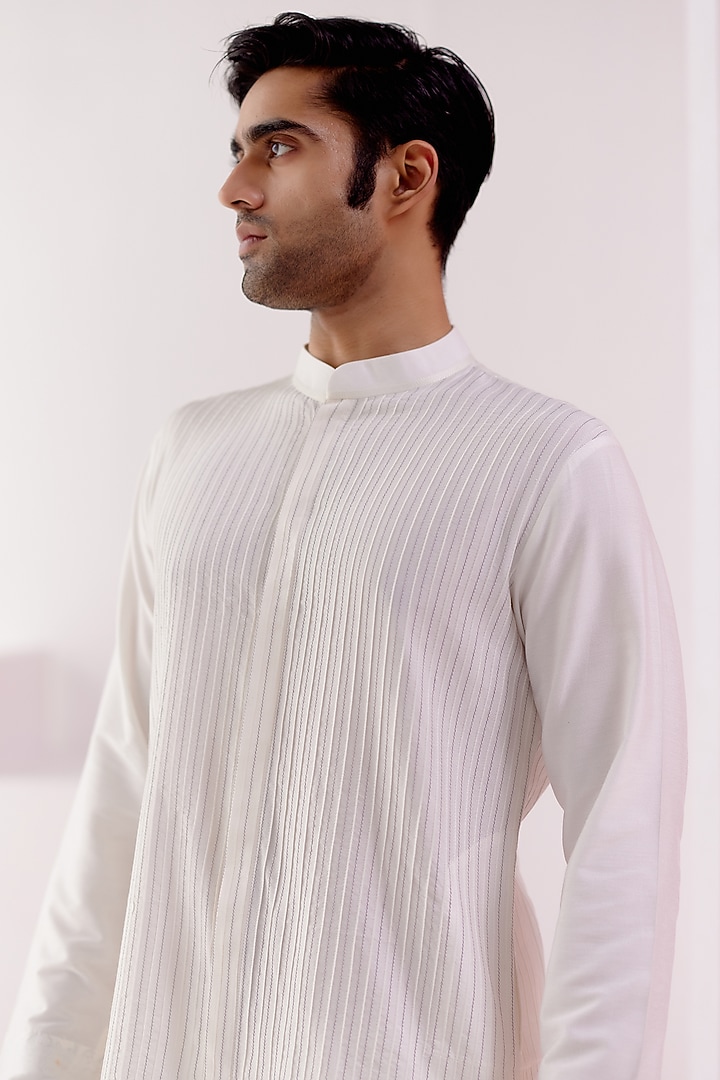 Ivory Cotton Silk Blend Kurta Set by Devnaagri Men at Pernia's Pop Up Shop