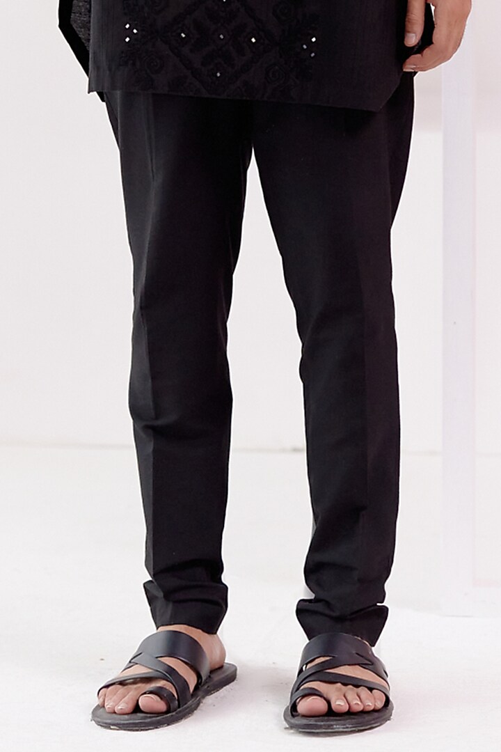 Black Cotton Silk Blend Dori Embroidered Kurta Set by Devnaagri Men at Pernia's Pop Up Shop