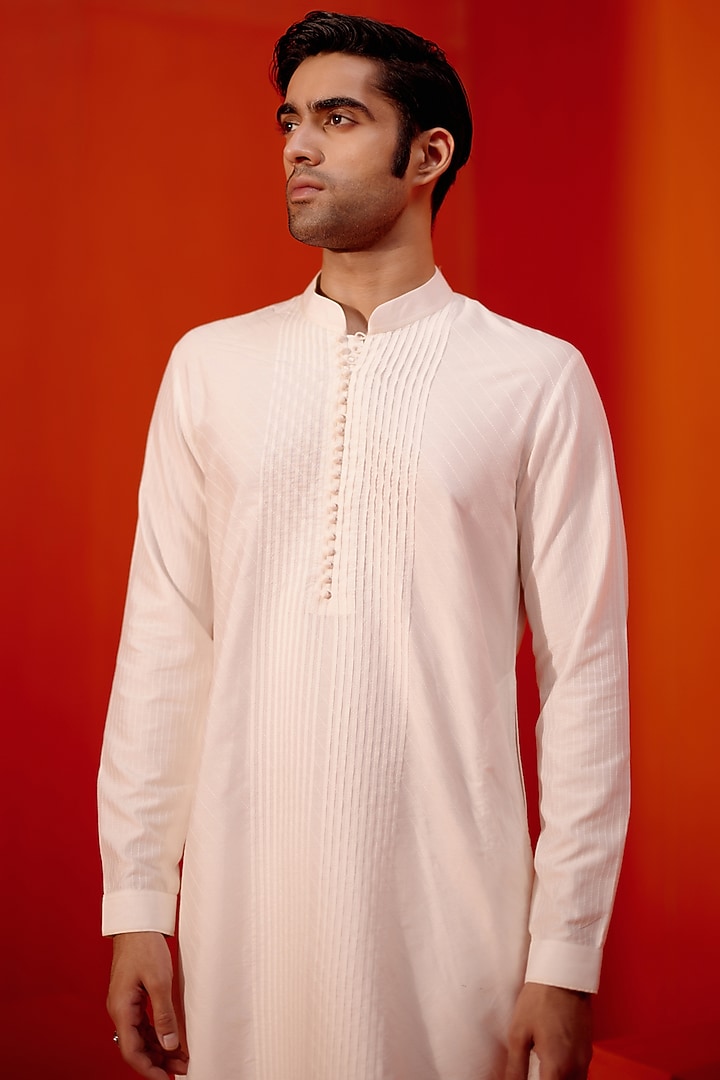 Ivory Cotton Silk Blend Pintuck Kurta Set by Devnaagri Men at Pernia's Pop Up Shop