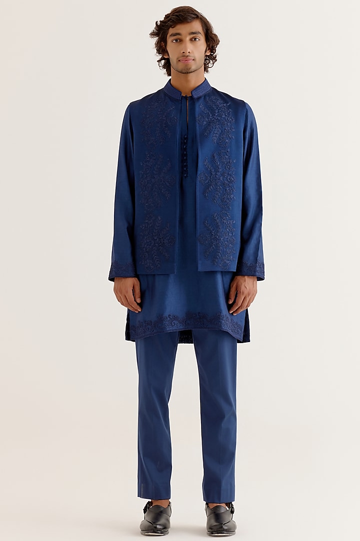 Royal Blue Silk Satin Dori Embroidered Bundi Jacket Set by Devnaagri Men at Pernia's Pop Up Shop