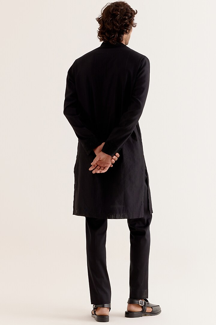 Black Silk Chanderi Dori Embroidered Kurta Set by Devnaagri Men at Pernia's Pop Up Shop