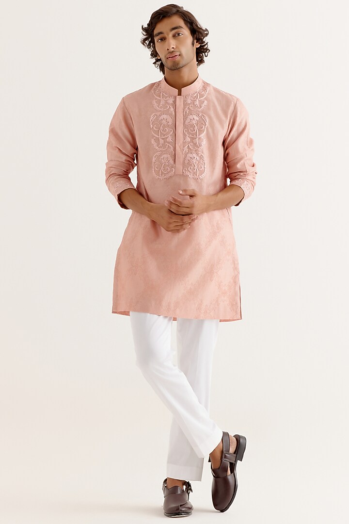 Blush Pink Silk Chanderi Dori Embroidered Kurta Set by Devnaagri Men at Pernia's Pop Up Shop