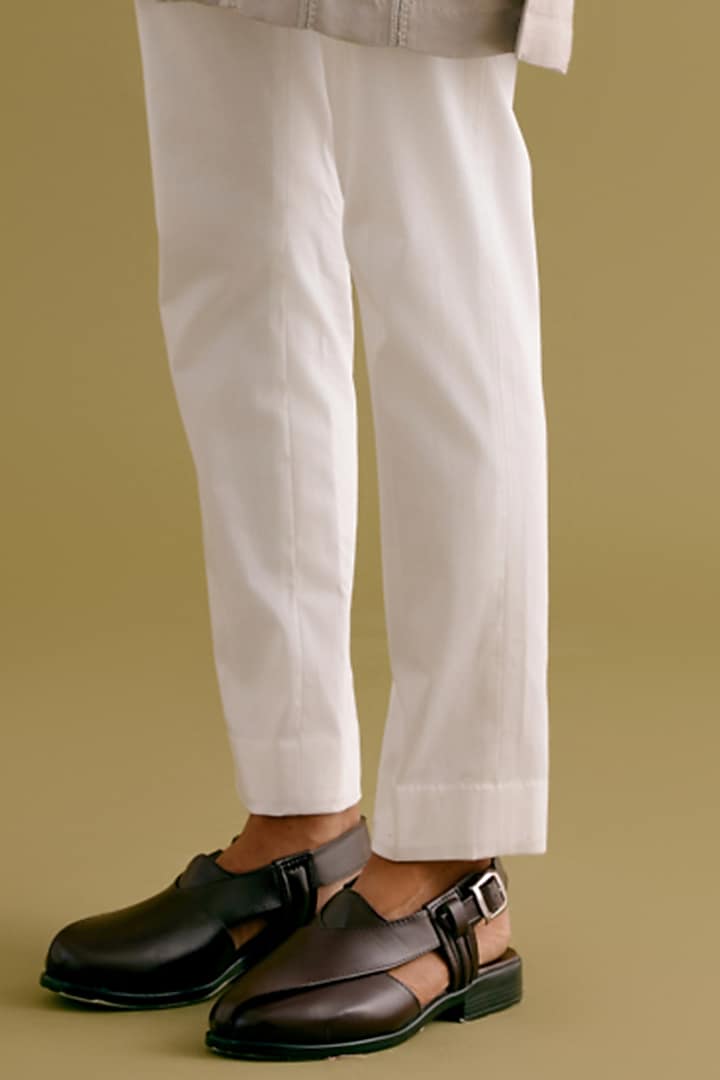 Grey Silk Satin Dori Embroidered Kurta Set by Devnaagri Men at Pernia's Pop Up Shop