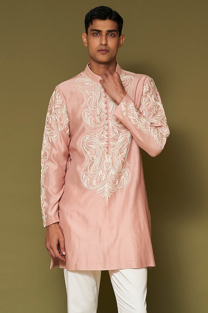Blush Pink Silk Chanderi Dori Embroidered Kurta Set by Devnaagri Men at Pernia's Pop Up Shop