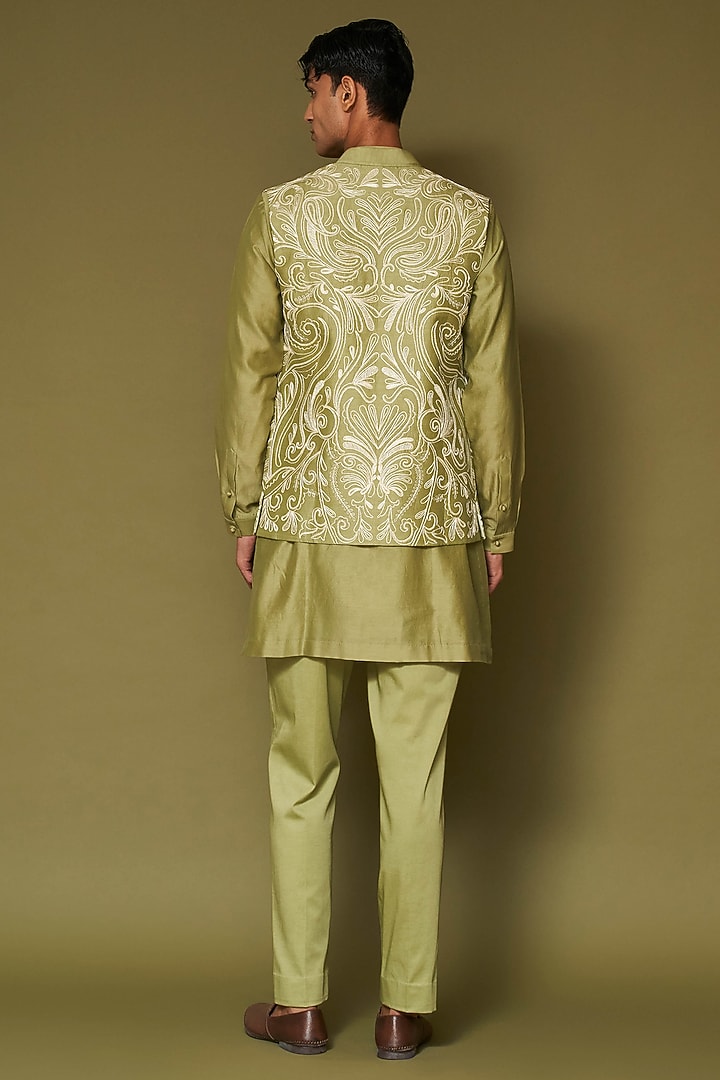 Pistachio Green Linen Satin Dori Jaal Embroidered Bundi Jacket Set by Devnaagri Men at Pernia's Pop Up Shop