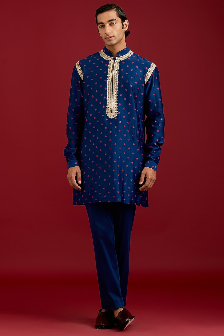 Navy Chanderi Bandhej Embroidered Kurta Set by Devnaagri Men at Pernia's Pop Up Shop
