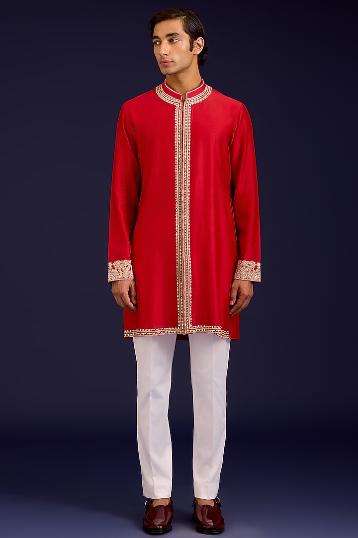 Red Chanderi Dori Embroidered Kurta Set by Devnaagri Men at Pernia's Pop Up Shop