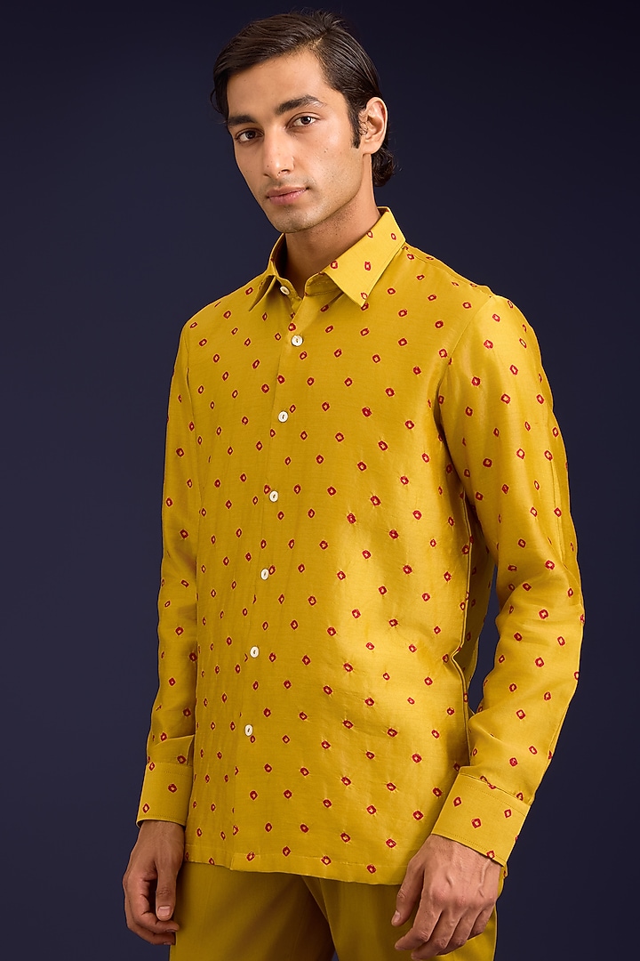 Mustard Linen Satin Dori Embroidered Bundi Set by Devnaagri Men at Pernia's Pop Up Shop