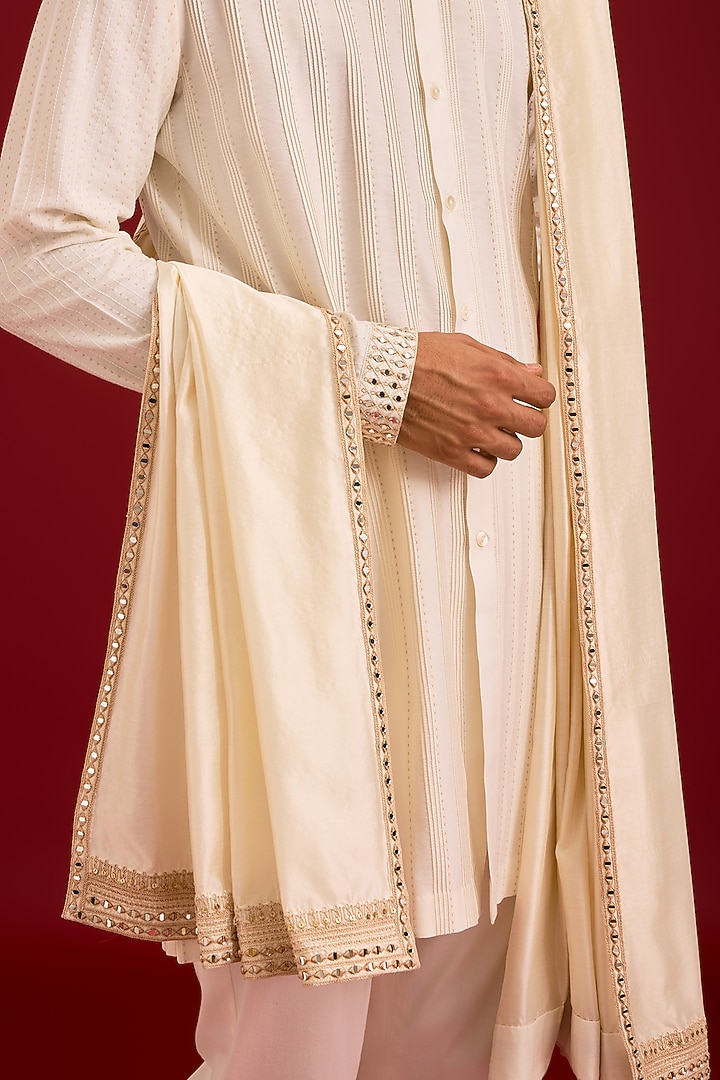 Ivory Chinniya Silk Dori Embroidered Stole by Devnaagri Men at Pernia's Pop Up Shop