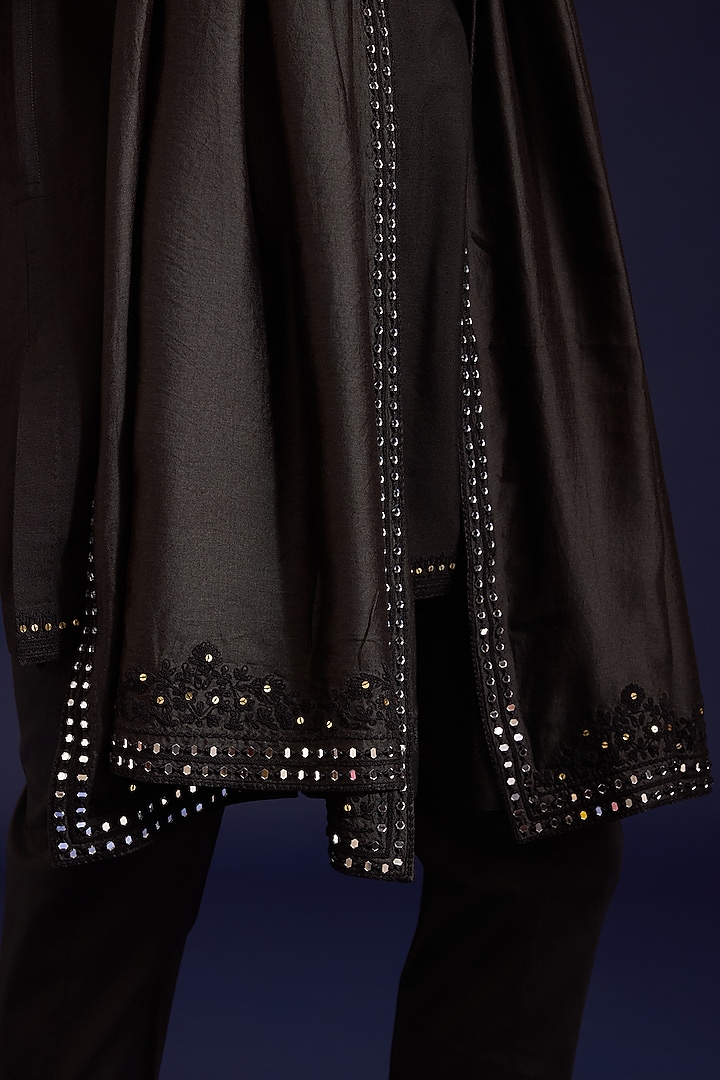 Black Chinniya Silk Dori Embroidered Stole by Devnaagri Men at Pernia's Pop Up Shop