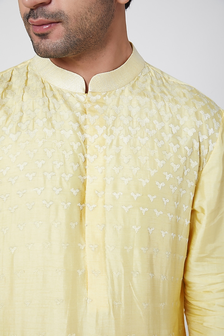 Yellow Silk Thread Embroidered Kurta by Dev R Nil Men at Pernia's Pop Up Shop