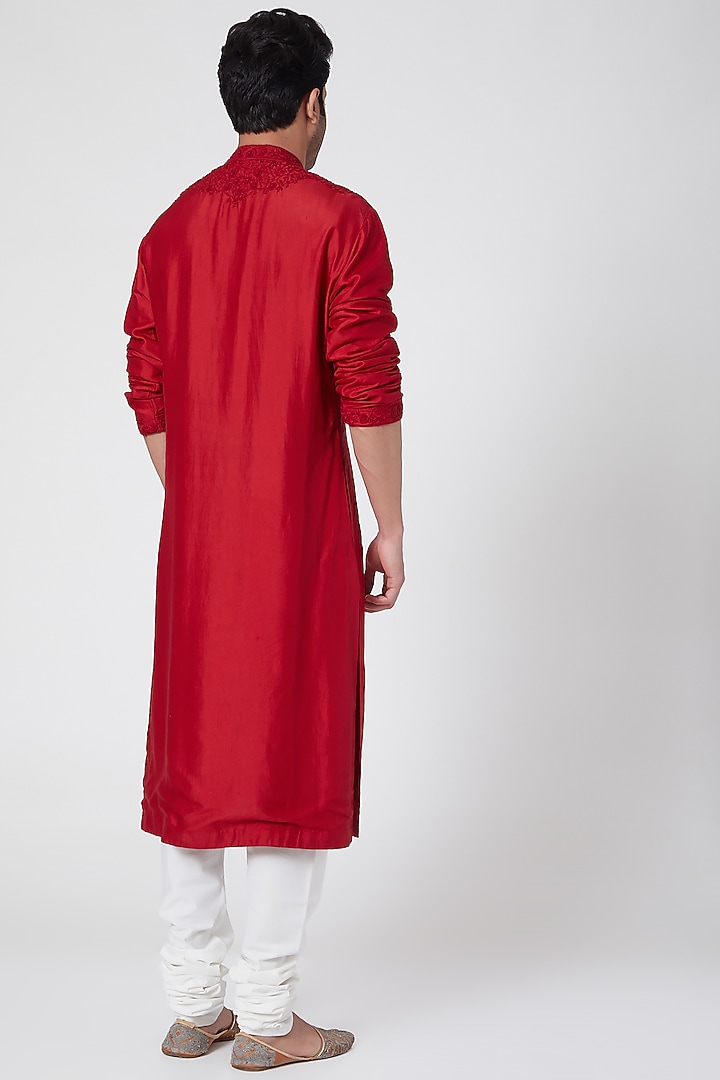Red Floral Embroidered Kurta by Dev R Nil Men at Pernia's Pop Up Shop