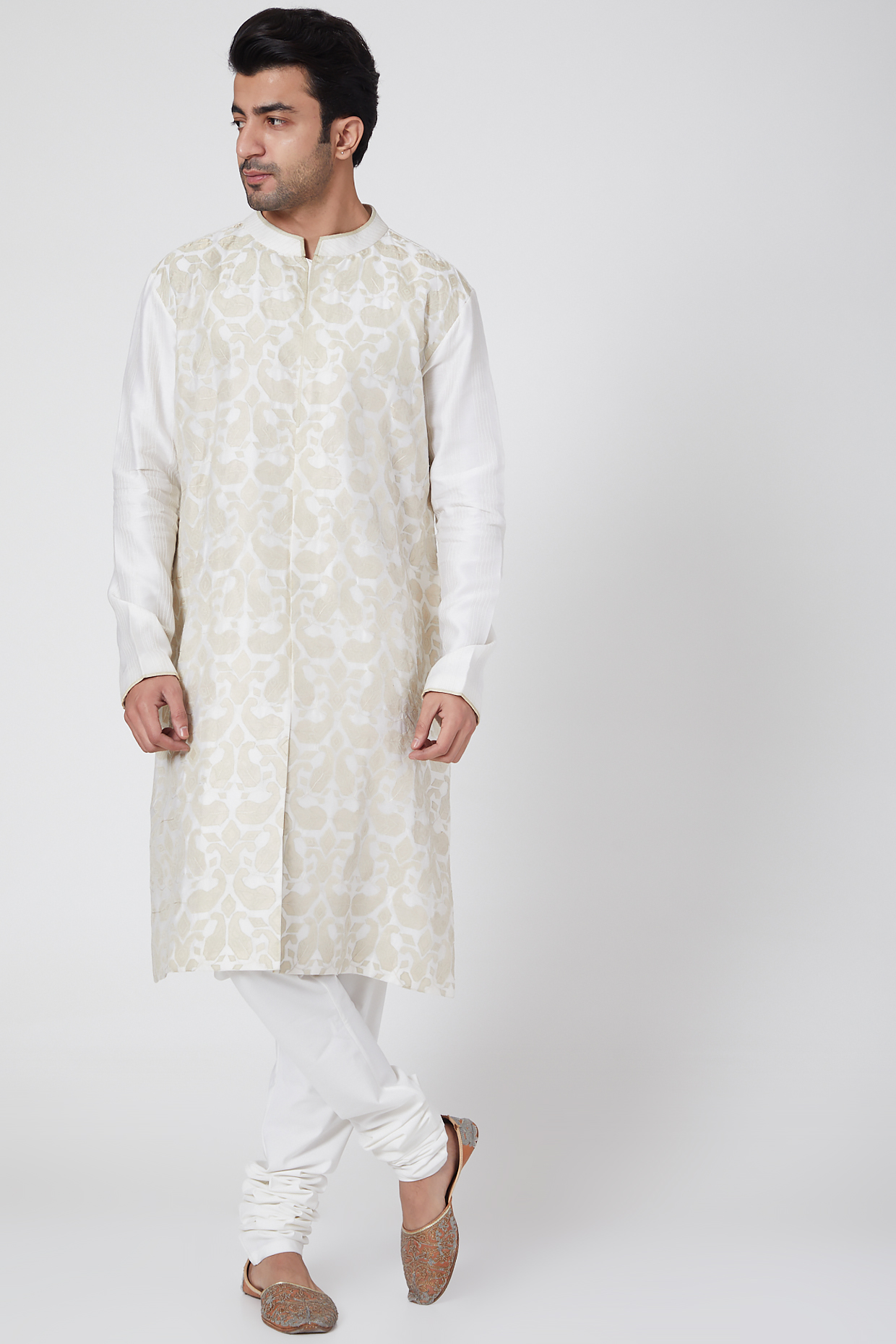 Off White Embroidered Kurta by Dev R Nil Men at Pernia's Pop Up Shop