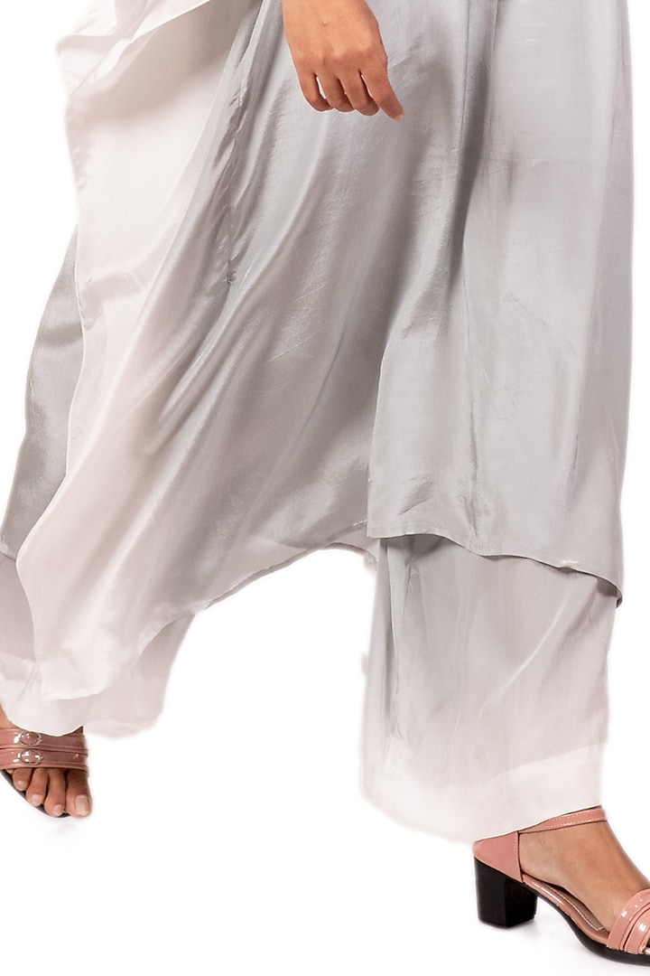 Grey & White Printed Kaftan by Dev R Nil at Pernia's Pop Up Shop
