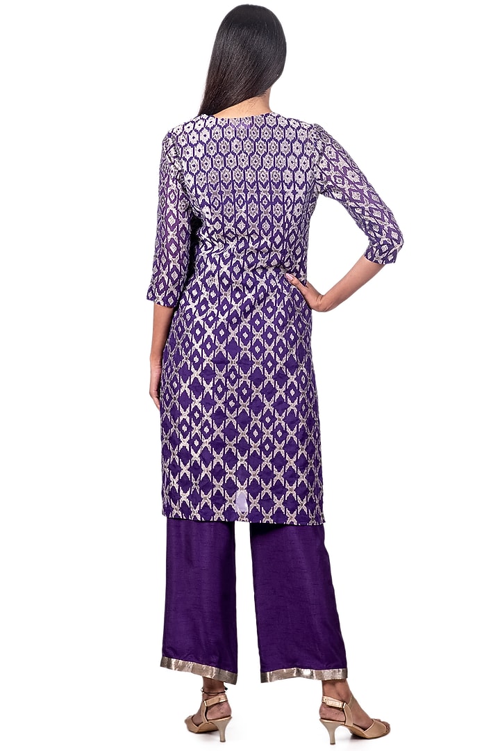 Purple Embroidered Kurta Set by Dev R Nil at Pernia's Pop Up Shop