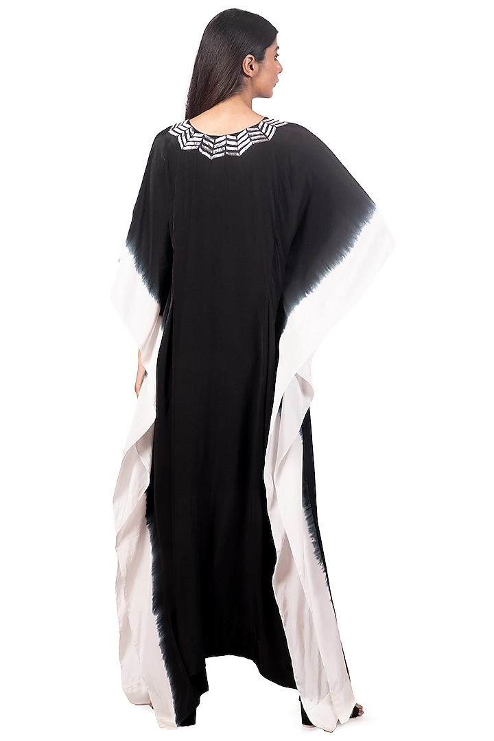 Black & White Tie-Dyed Kaftan by Dev R Nil at Pernia's Pop Up Shop