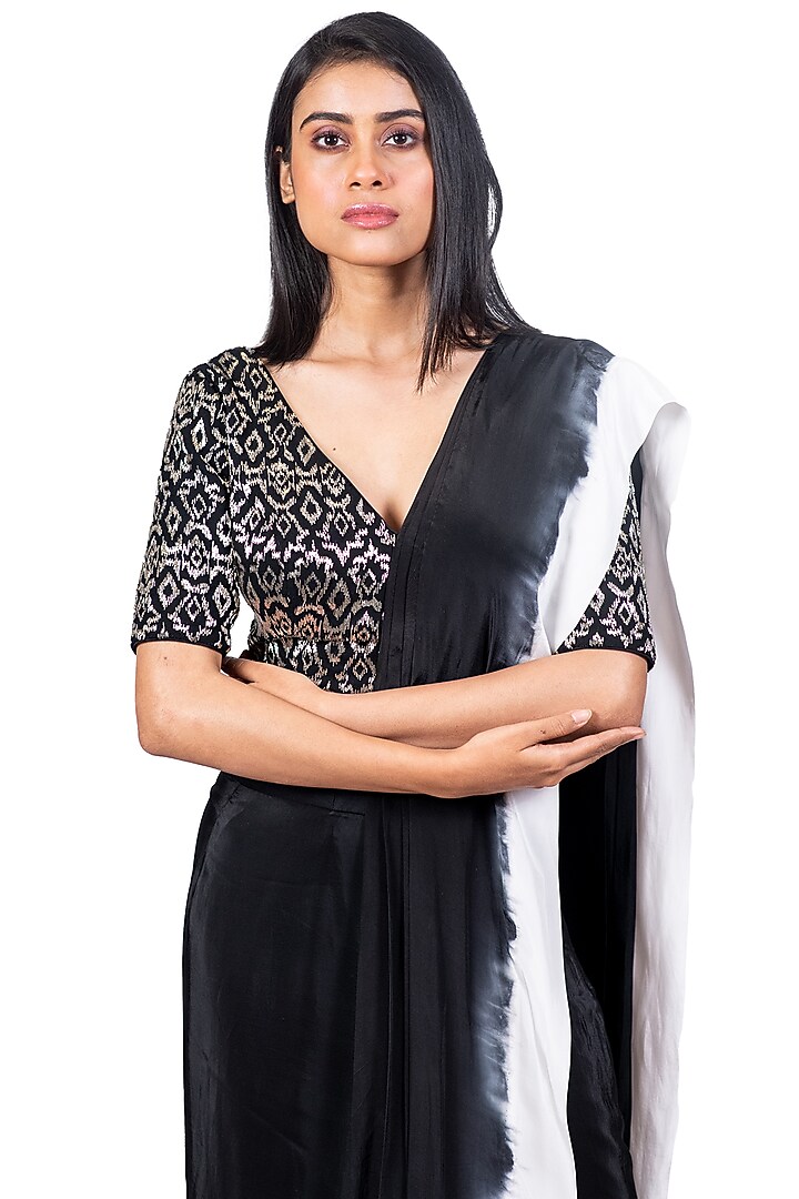 Black & White Crepe Embroidered & Tie-Dye Printed Draped Wedding Saree Set by Dev R Nil at Pernia's Pop Up Shop