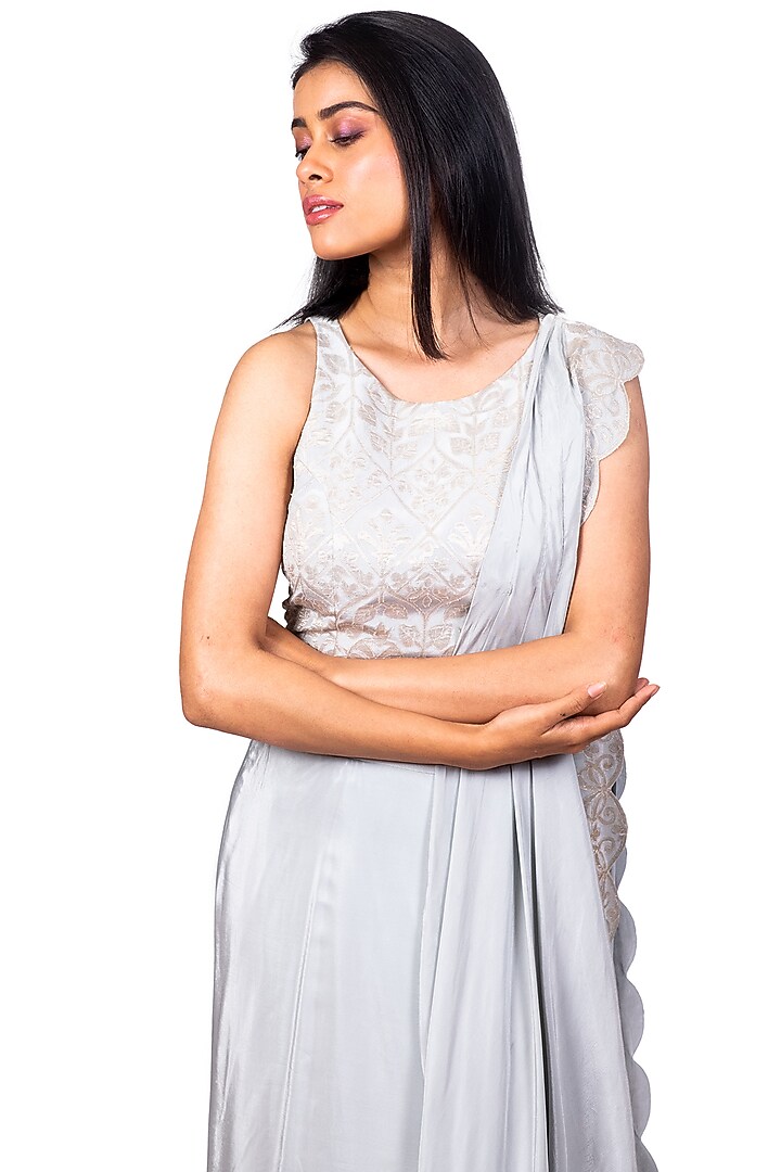 Grey Crepe Applique Embroidered Draped Wedding Saree Set by Dev R Nil at Pernia's Pop Up Shop