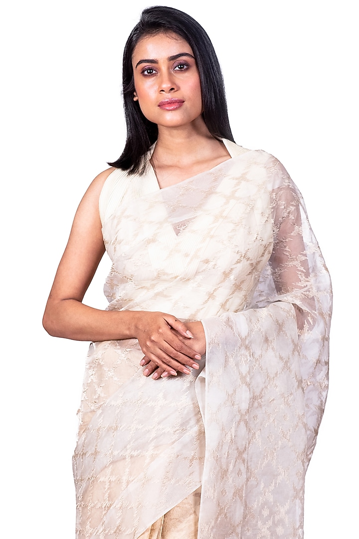 Off-White & Gold Embroidered Reception Saree Set by Dev R Nil at Pernia's Pop Up Shop