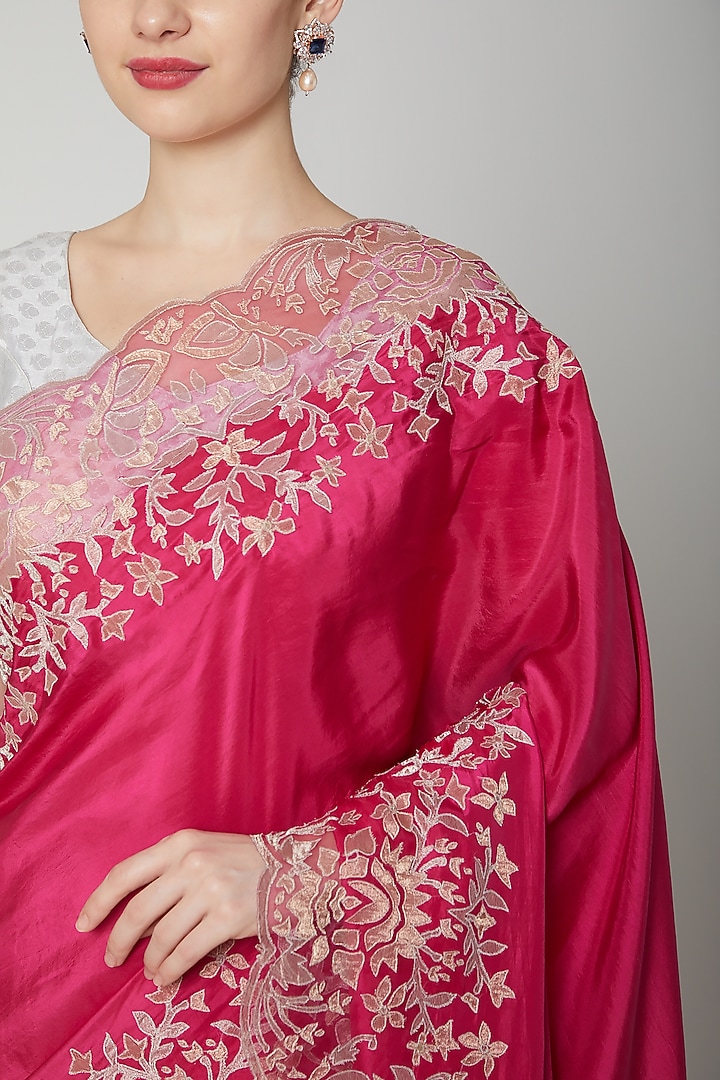 Fuchsia Appliques Embroidered Reception Saree Set by Dev R Nil at Pernia's Pop Up Shop