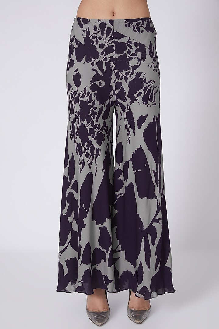 Grey & Black Georgette Digital Printed Palazzo Pant Wedding Saree Set by Dev R Nil at Pernia's Pop Up Shop