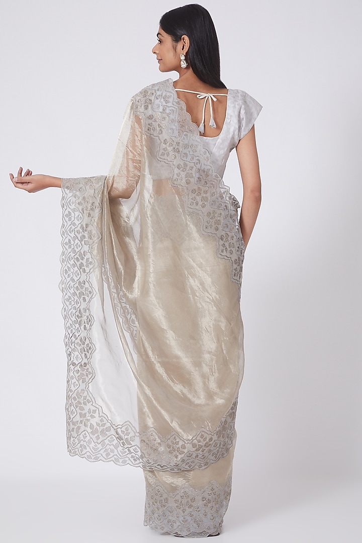 Silver Applique Embroidered Reception Saree Set by Dev R Nil at Pernia's Pop Up Shop
