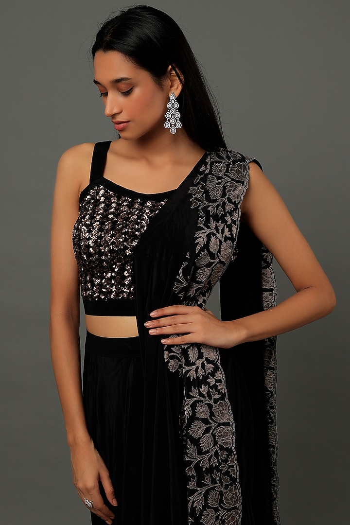 Black Appliqued Draped Reception Saree Set by Dev R Nil at Pernia's Pop Up Shop
