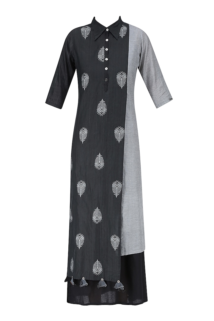 Light Grey and Black Peacock Feather Jamdani Motif Double Layered Dress by Debashri Samanta