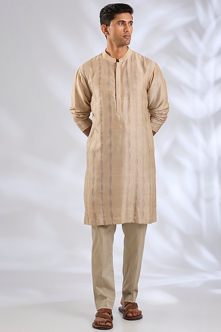 Sand Summer Tussar Silk Aari Embroidered Kurta Set by Devnaagri Men at Pernia's Pop Up Shop
