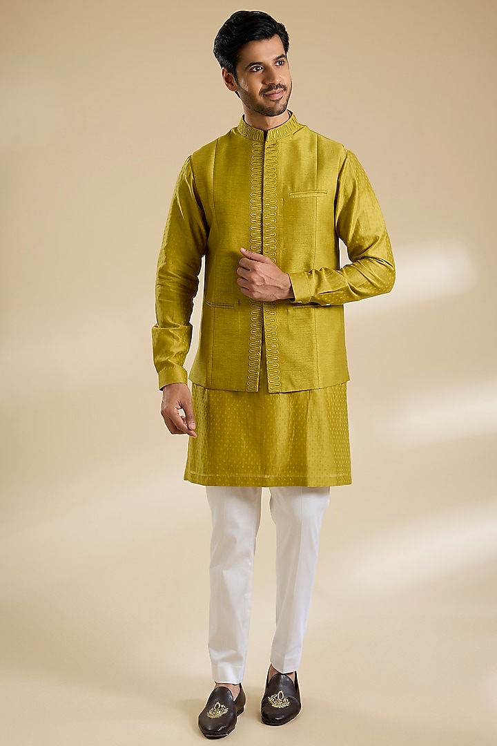 Lemon Yellow Silk Chanderi Dori Embroidered Bundi Jacket Set by Devnaagri Men