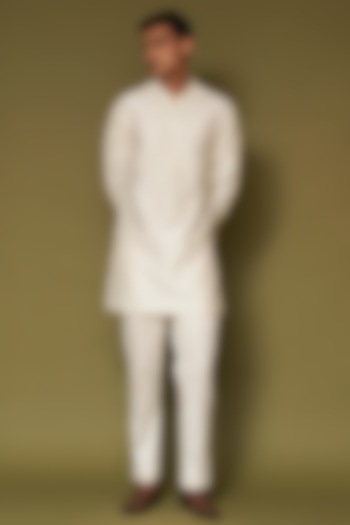 Ivory Silk Chanderi Dori Embroidered Kurta Set by Devnaagri Men at Pernia's Pop Up Shop