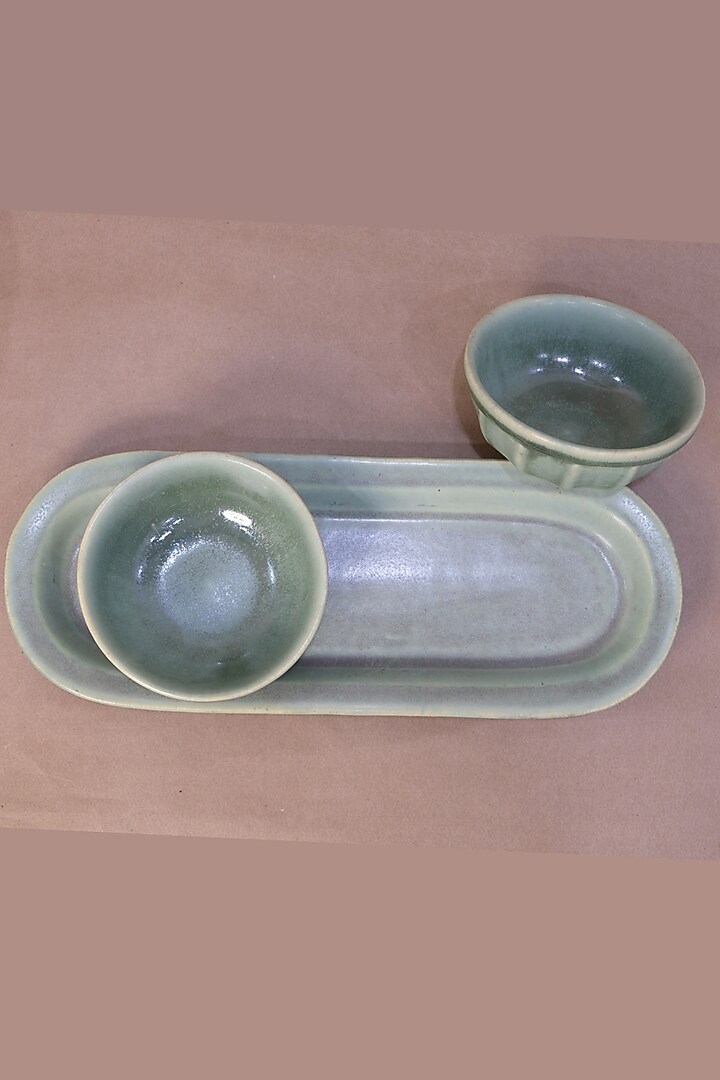 Green Ceramic Platter With Bowls (Set Of 3) by Design Gaatha at Pernia's Pop Up Shop